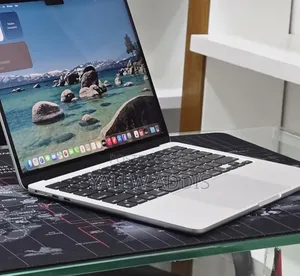 New Laptop Apple MacBook Air 2022 M2 8GB AMD Ryzen 7 SSD 256GB