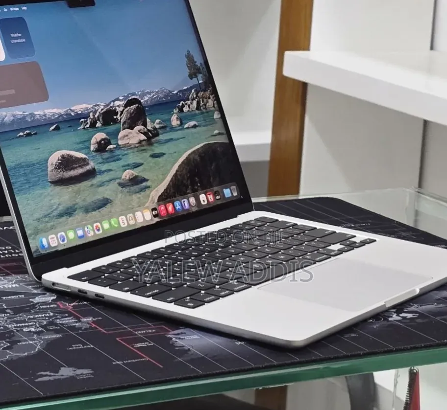 New Laptop Apple MacBook Air 2022 M2 8GB AMD Ryzen 7 SSD 256GB