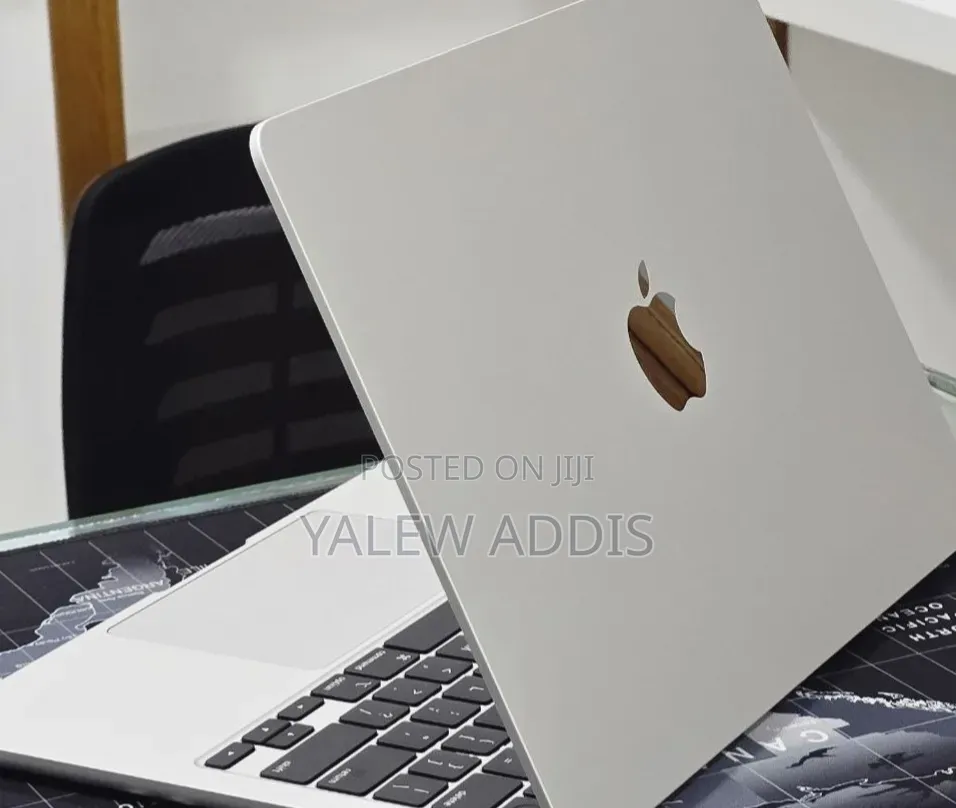 New Laptop Apple MacBook Air 2022 M2 8GB AMD Ryzen 7 SSD 256GB