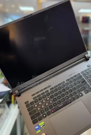 New Laptop Asus ROG Strix SCAR 18 32GB Intel Core Ultra 9 SSD 2T