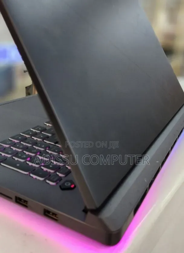 New Laptop Asus ROG Strix SCAR 18 32GB Intel Core Ultra 9 SSD 2T