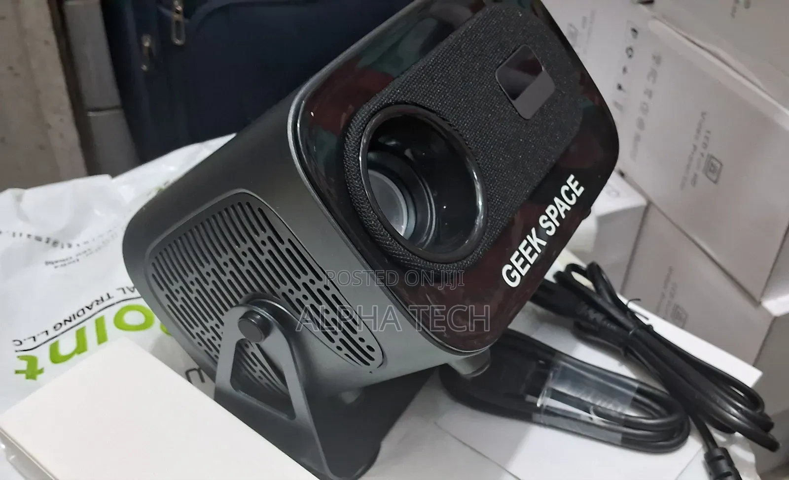 GEEK SPACE Smart Projector – Android 11 | Native HD | Support