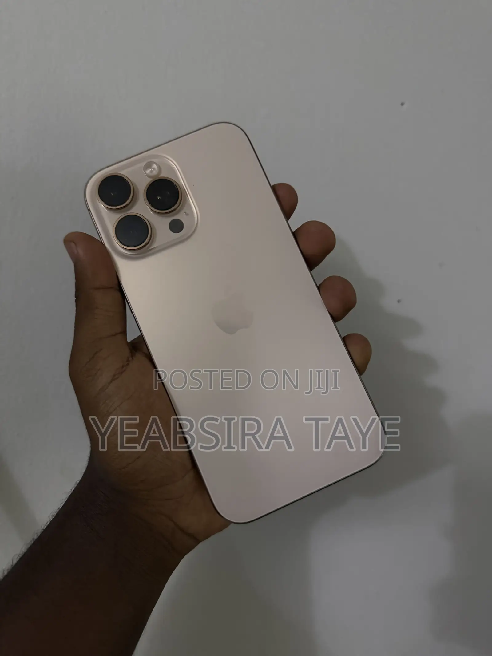 Apple iPhone 16 Pro Max 256 GB Gold
