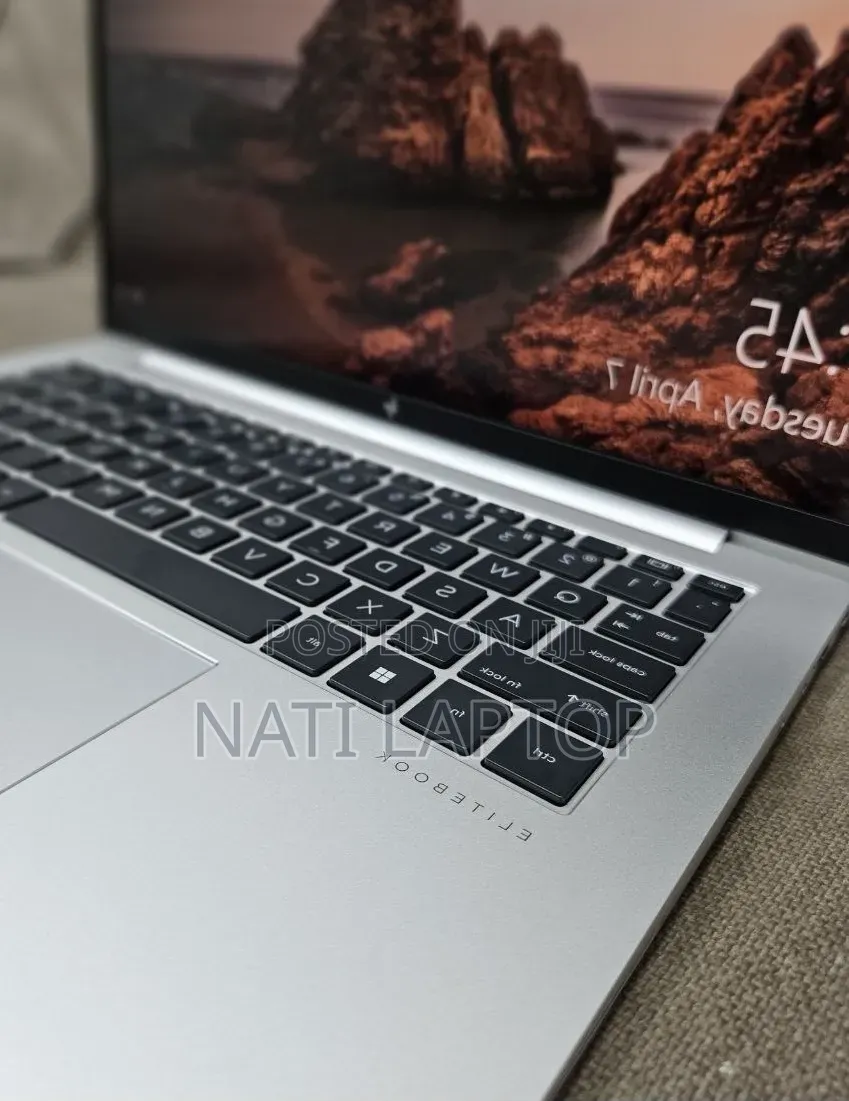 New Laptop HP EliteBook 840 G10 16GB Intel Core i7 SSD 512GB