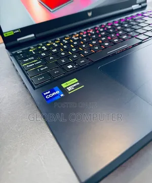New Laptop Acer Predator Helios 18 PH18-71 16GB Intel Core i9 SSD 1T