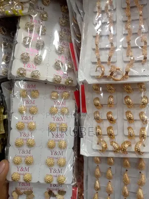 Women Earrings and Jewelry