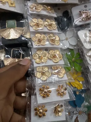 Women Earrings and Jewelry