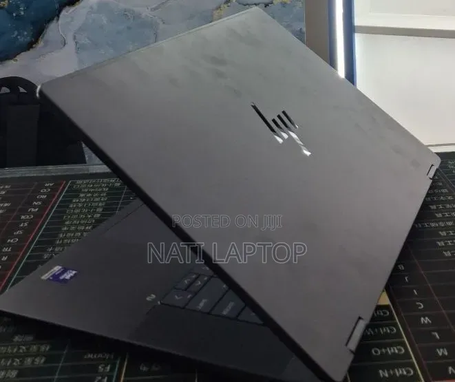 New Laptop HP OmniBook Ultra Flip 16" 16GB Intel Core Ultra 7 SSD 1T