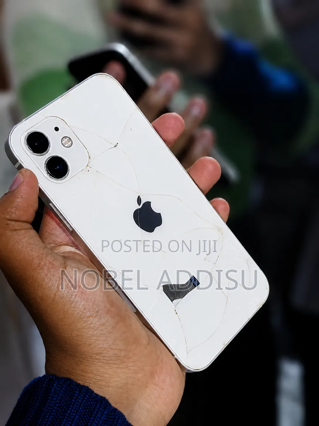 Apple iPhone 12 64 GB
