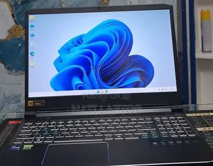 New Laptop Acer Predator Helios Neo 16 16GB Intel Core i9 SSD 512GB