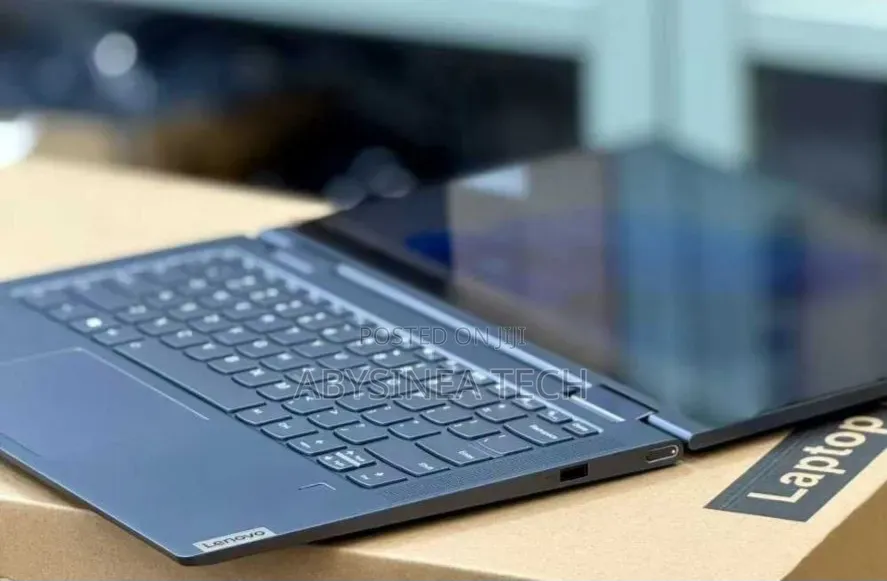 New Laptop Lenovo ThinkPad Yoga 16GB SSD 512GB