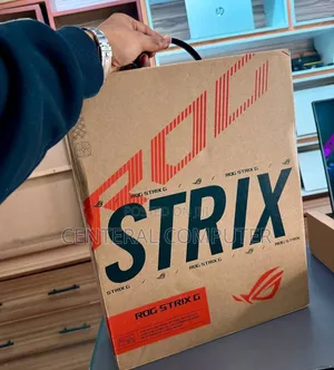 New Laptop Asus ROG Strix G16 16GB Intel Core i9 SSD 1T