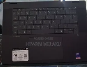 New Laptop HP OmniBook X Flip 16" 16GB Intel Core Ultra 7 SSD 1T