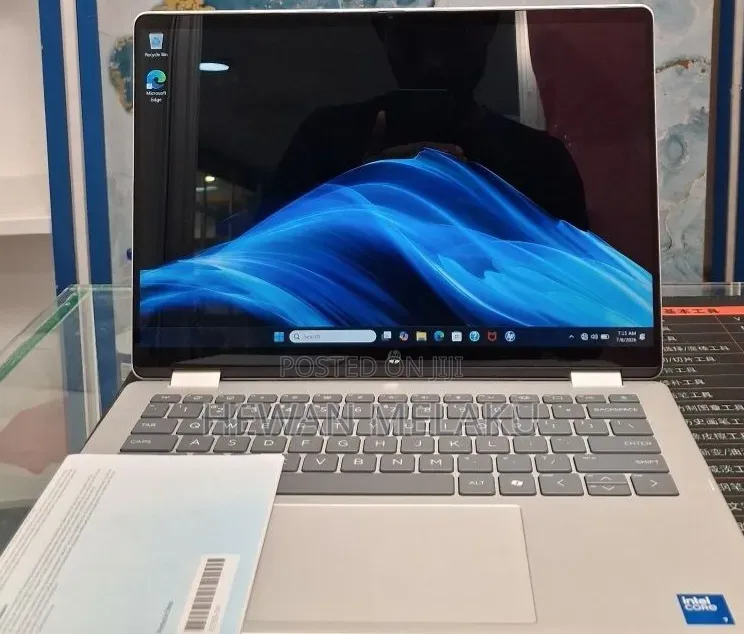 New Laptop HP OmniBook 5 14" 16GB Intel Core 7 SSD 512GB