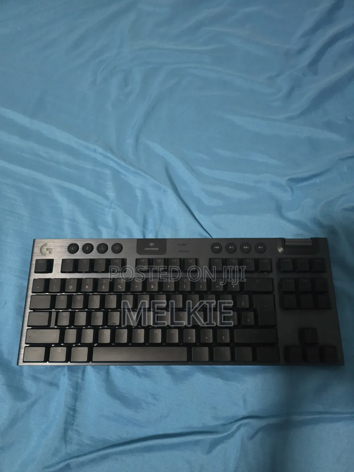 Logitech G915 TKL (Tenkeyless)