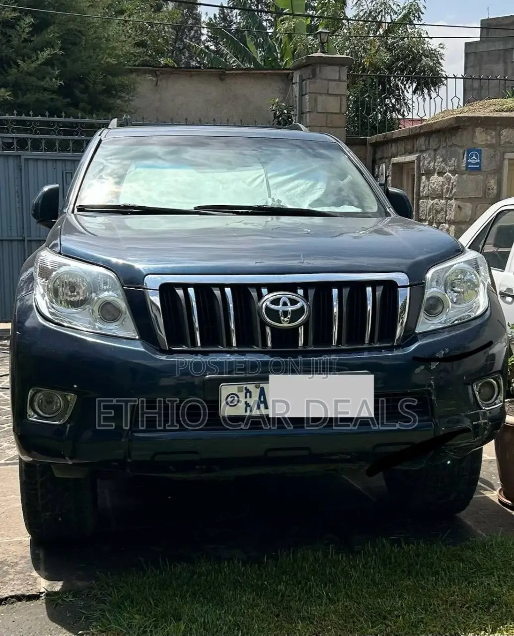 Toyota Land Cruiser 2010 Black