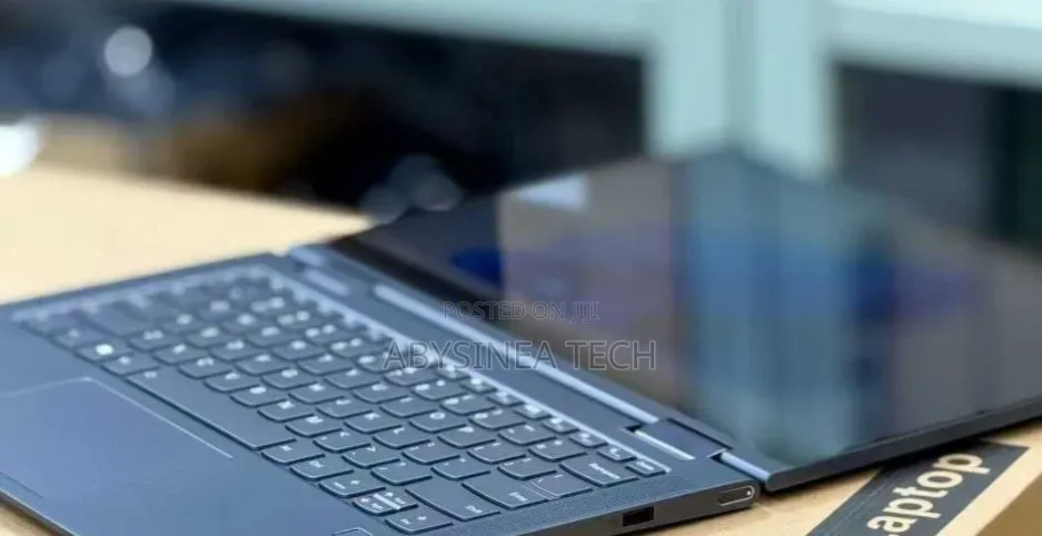 New Laptop Lenovo Legion 5 16GB AMD Ryzen 7 SSD 512GB