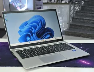 New Laptop HP EliteBook 840 G9 16GB Intel Core i5 SSD 512GB
