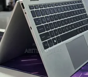 New Laptop HP EliteBook 1040 G8 16GB Intel Core i7 SSD 512GB