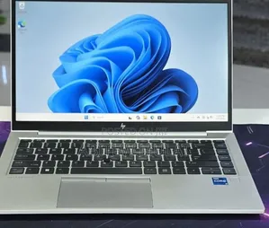 New Laptop HP EliteBook 840 G8 16GB Intel Core i5 SSD 512GB