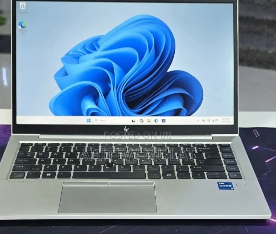 New Laptop HP EliteBook 840 G8 16GB Intel Core i5 SSD 512GB