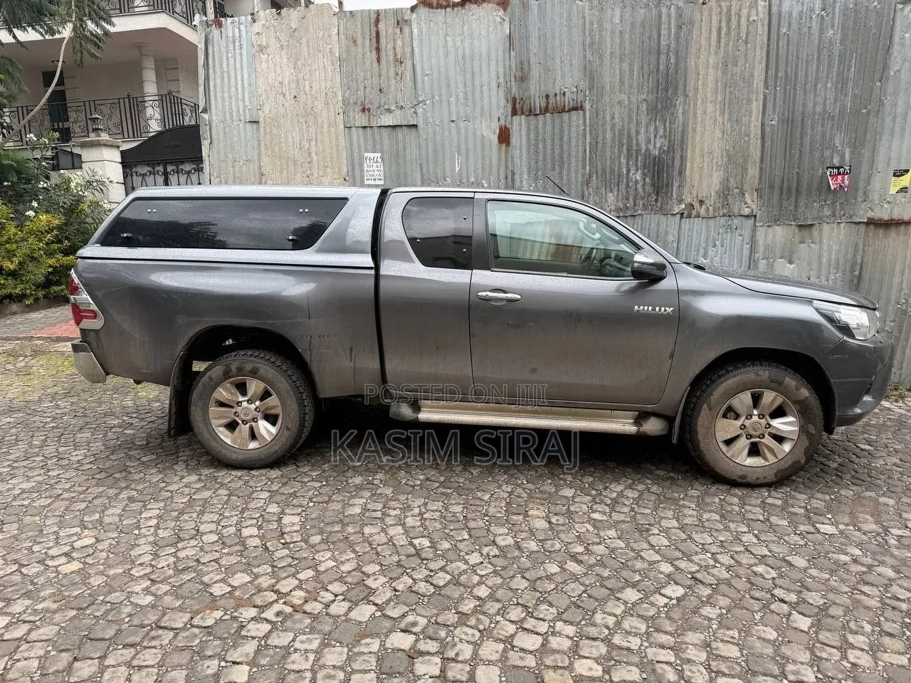 Toyota Hilux 2019 Gray