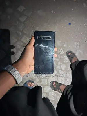 Samsung Galaxy S10 5G 512 GB Black