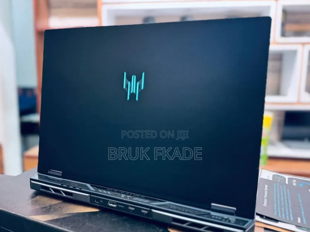 New Laptop Acer Predator Helios Neo 16 16GB Intel Core i9 SSD 1T