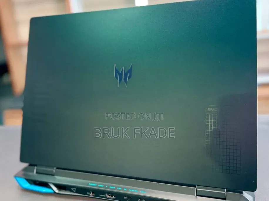 New Laptop Acer Predator Helios Neo 16 16GB Intel Core i9 SSD 1T