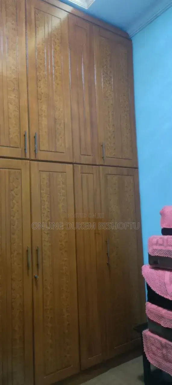 Furnished 8bdrm Villa in Dukem Bishoftu, East Shewa for sale