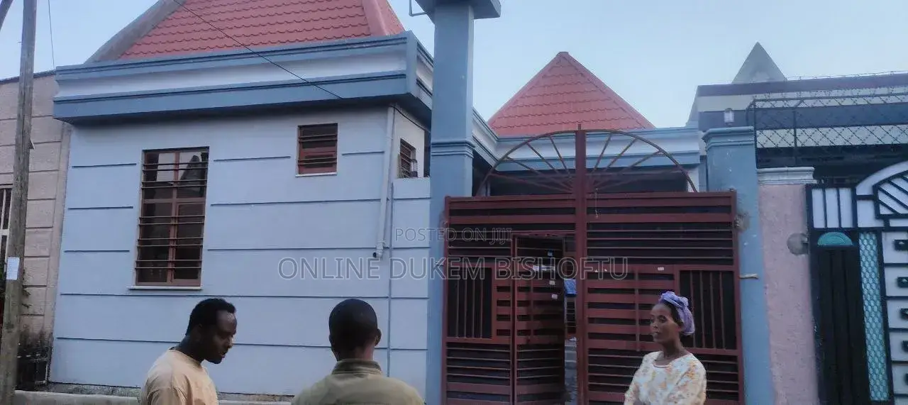Furnished 7bdrm Villa in Dukem Bishoftu, East Shewa for sale