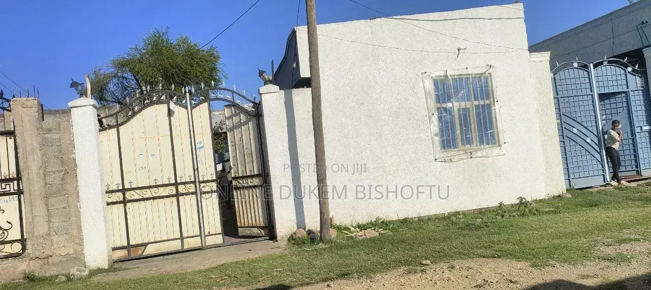Furnished 10bdrm House in Dukem Bishoftu, East Shewa for sale