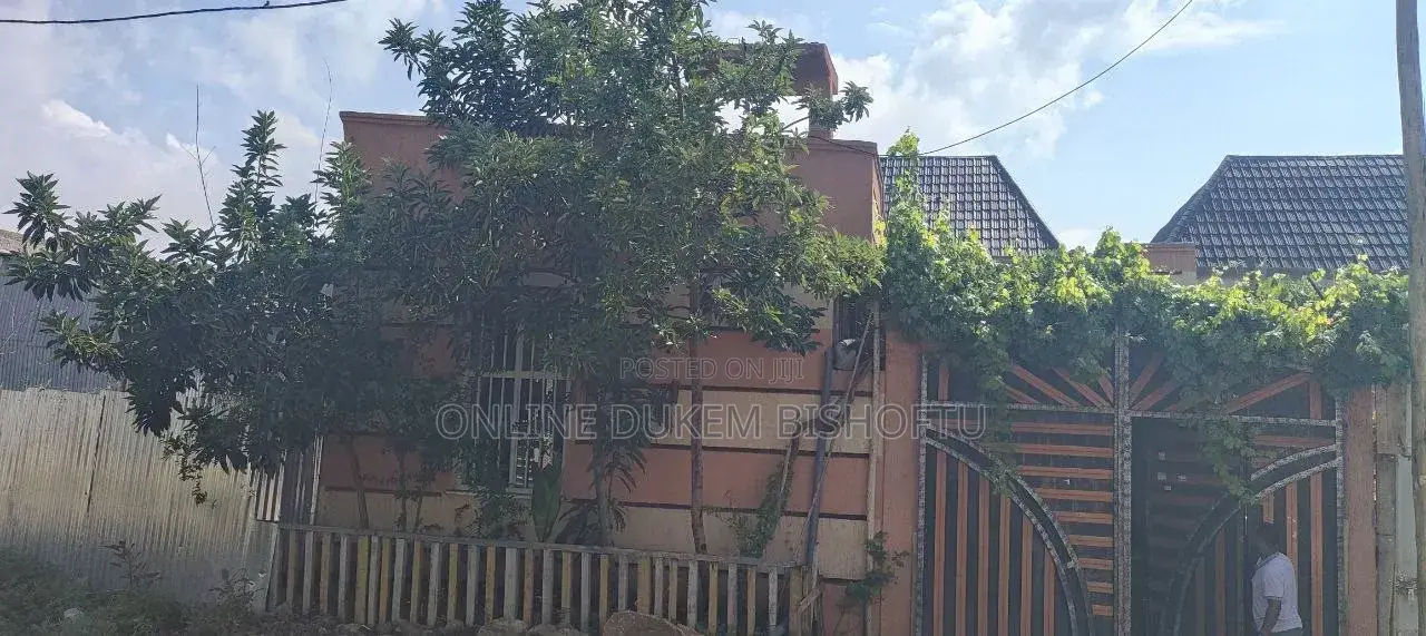 Furnished 7bdrm House in Dukem Bishoftu, East Shewa for sale