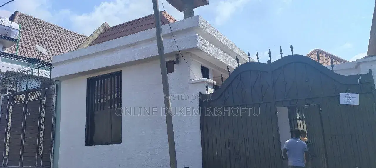 Furnished 8bdrm Villa in Dukem Bishoftu, East Shewa for sale
