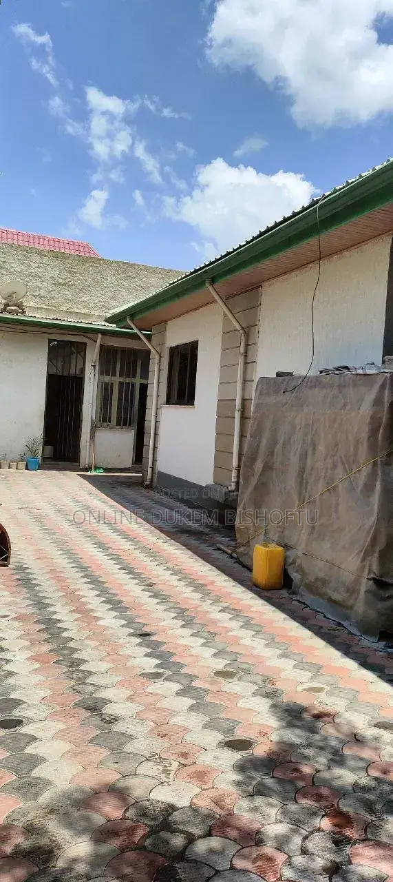 Furnished 15bdrm Villa in Dukem Bishoftu, East Shewa for sale