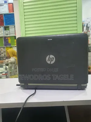 Laptop HP Probook 11 EE G1 4GB Intel Core Ultra 9 HDD 500GB