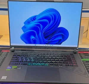 New Laptop Asus ROG Strix G15 16GB Intel Core i9 SSD 1T