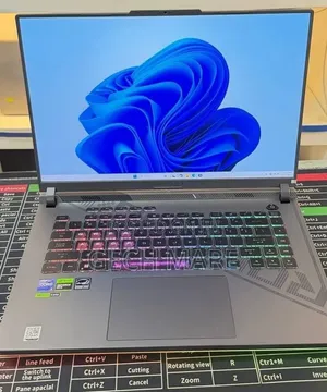 New Laptop Asus ROG Strix G15 16GB Intel Core i9 SSD 1T
