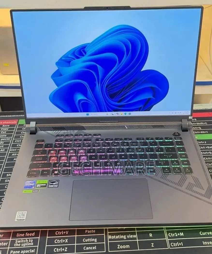 New Laptop Asus ROG Strix G15 16GB Intel Core i9 SSD 1T