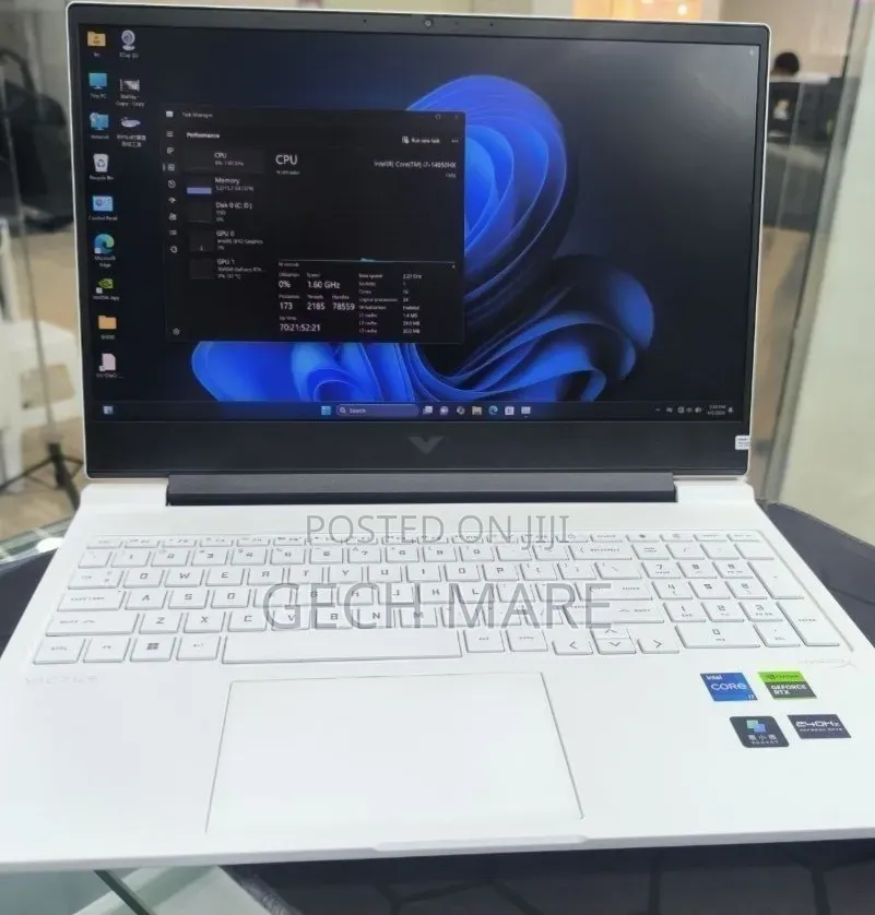 New Laptop HP Victus 15 16GB Intel Core i7 SSD 1T