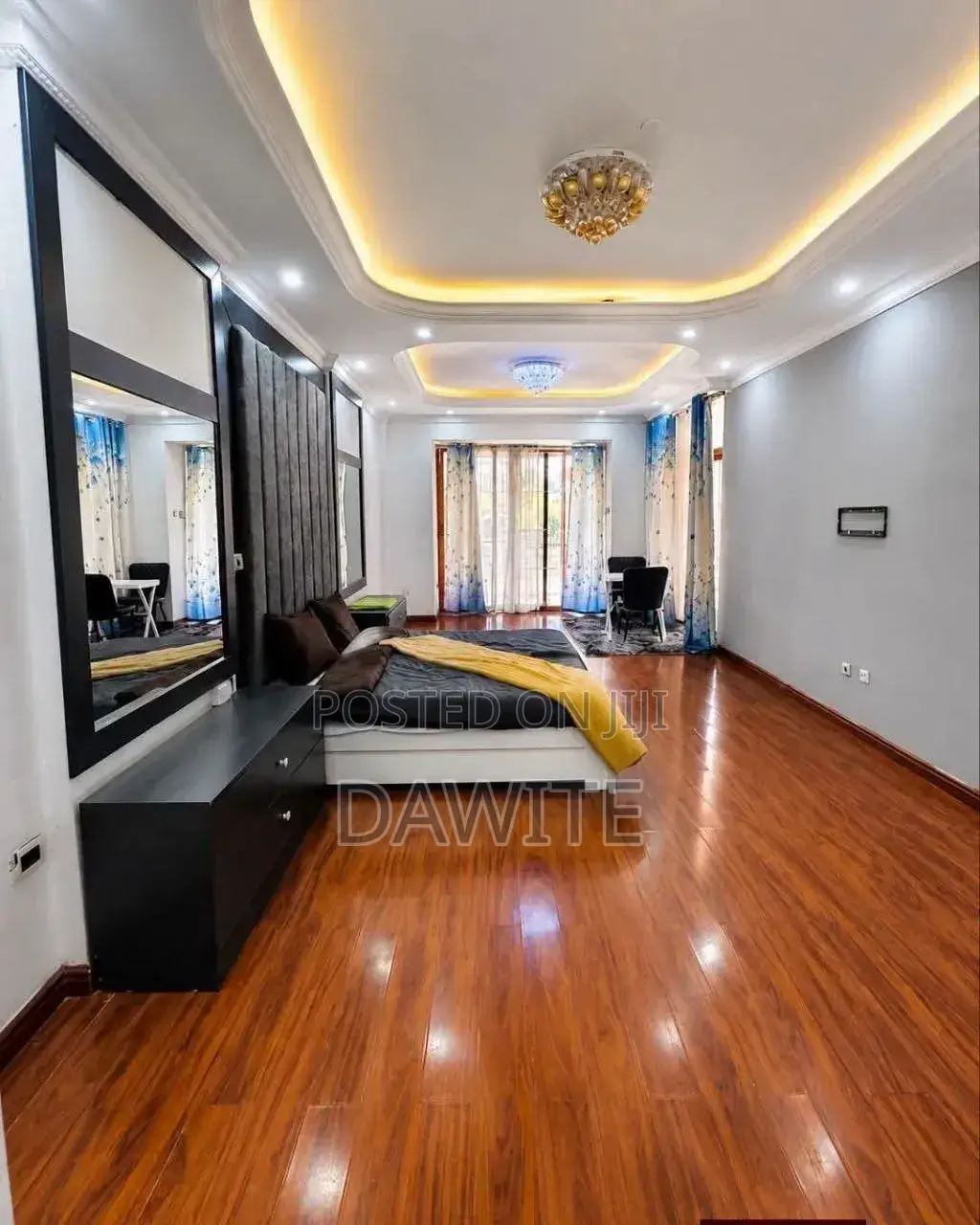 6bdrm Villa in የግል ቪላ, Bole for sale