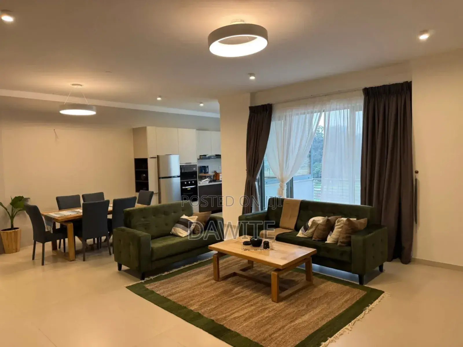 6bdrm Villa in የግል ቪላ, Bole for sale