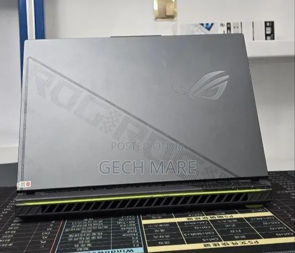New Laptop Asus ROG Strix G15 16GB Intel Core i9 SSD 1T