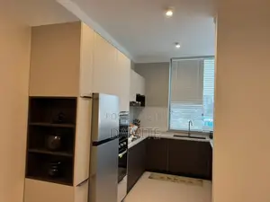 3bdrm Apartment in የግል ኮንባወንድ, Bole for sale