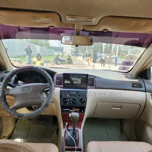 Toyota Corolla 2005 White