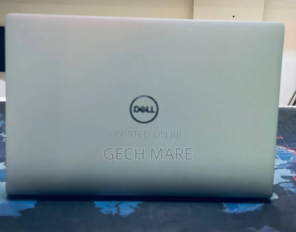 New Laptop Dell XPS 15 16GB Intel Core i5 SSD 512GB