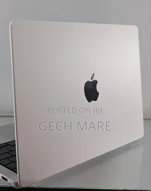 New Laptop Apple MacBook Pro 2020 M1 16GB Apple M1 Pro SSD 512GB