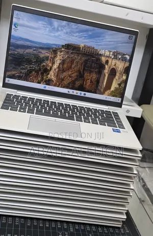 New Laptop HP EliteBook 840 G10 16GB Intel Core i7 SSD 512GB