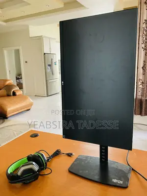 LG 27-Inch Uhd Monitor