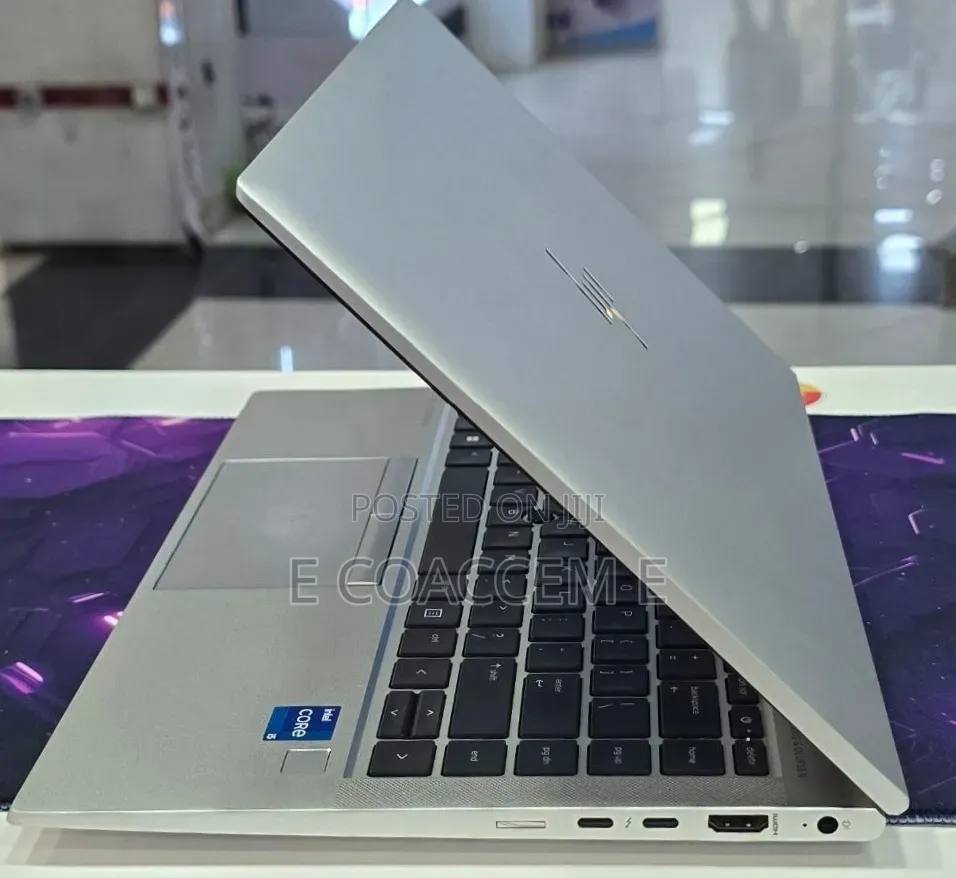 New Laptop HP 16GB Intel Core i5 SSD 512GB